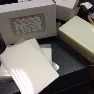 Small pre-cut laminating pouches